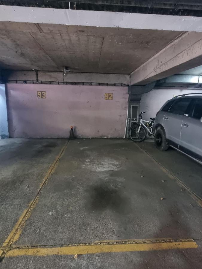 Hawaii- 2 Bdr, Arena, Sava Centar, Free Parking Apartment Belgrad Exterior foto