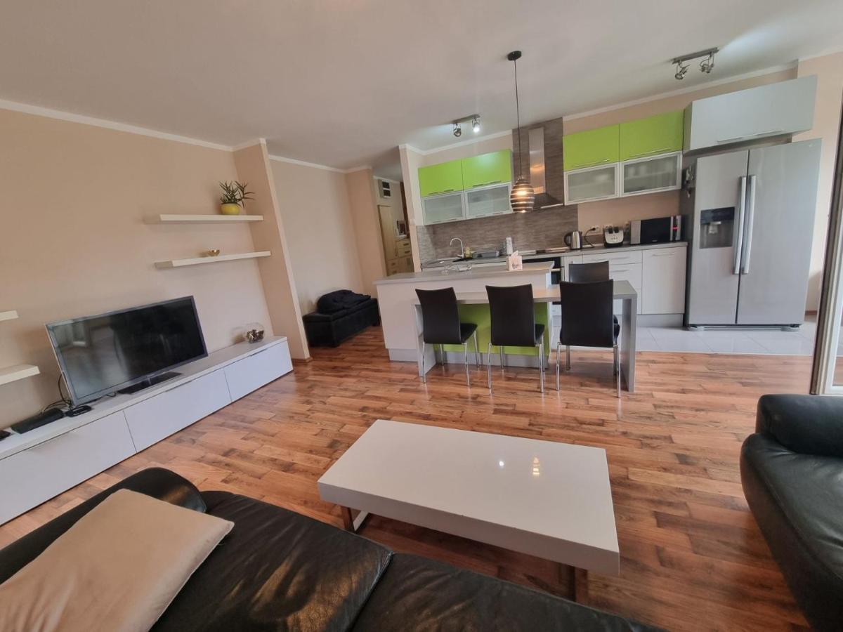 Hawaii- 2 Bdr, Arena, Sava Centar, Free Parking Apartment Belgrad Exterior foto