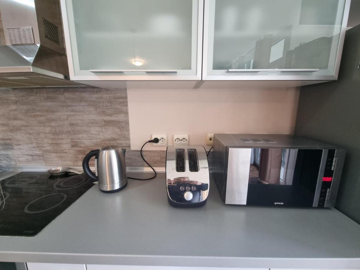 Hawaii- 2 Bdr, Arena, Sava Centar, Free Parking Apartment Belgrad Exterior foto