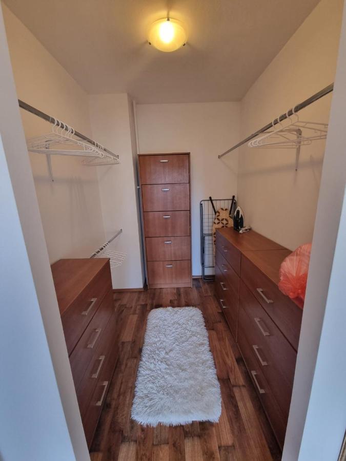 Hawaii- 2 Bdr, Arena, Sava Centar, Free Parking Apartment Belgrad Exterior foto